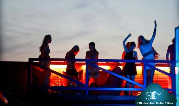 SKY 21 Terrace