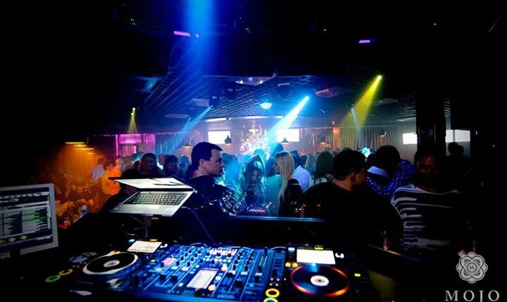 MOJO Lounge - kokteilių baras