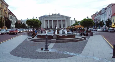 Fontanas rotušės aikštėje