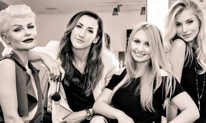 CAROLINA make up studio