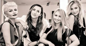 CAROLINA make up studio