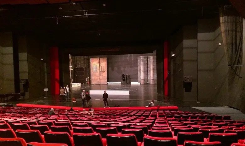 Lietuvos nacionalinis dramos teatras