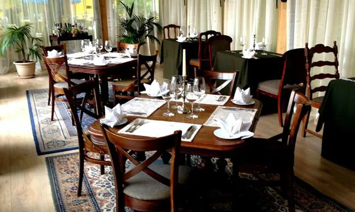 BONA Pizzeria & Lounge