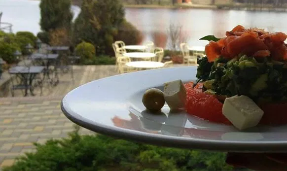 BONA Pizzeria & Lounge