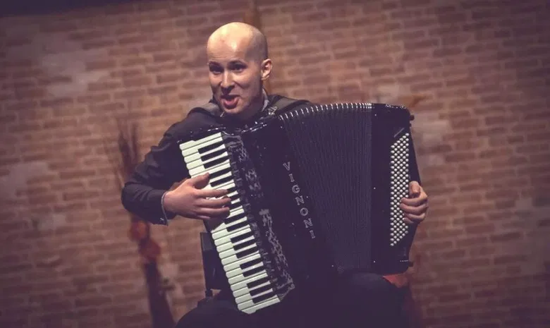 Klaipėdos Juozo Karoso muzikos mokykloje Puodžių g. 4.