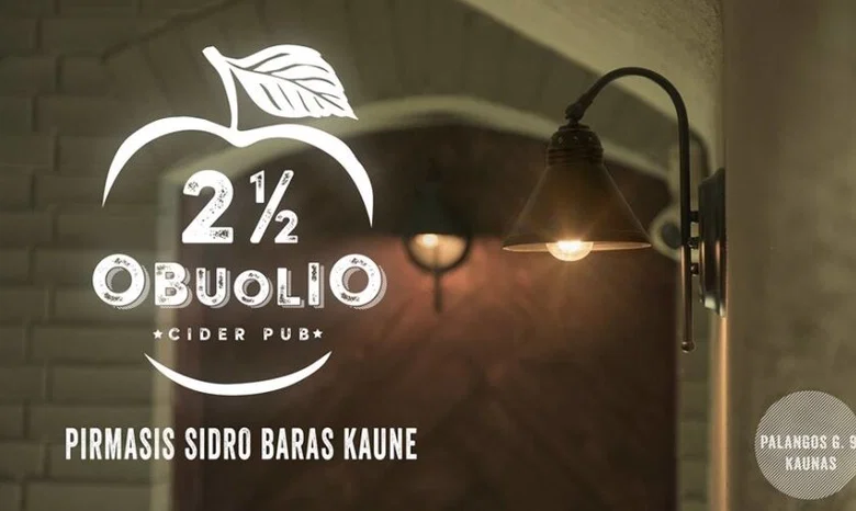 2½ Obuolio 