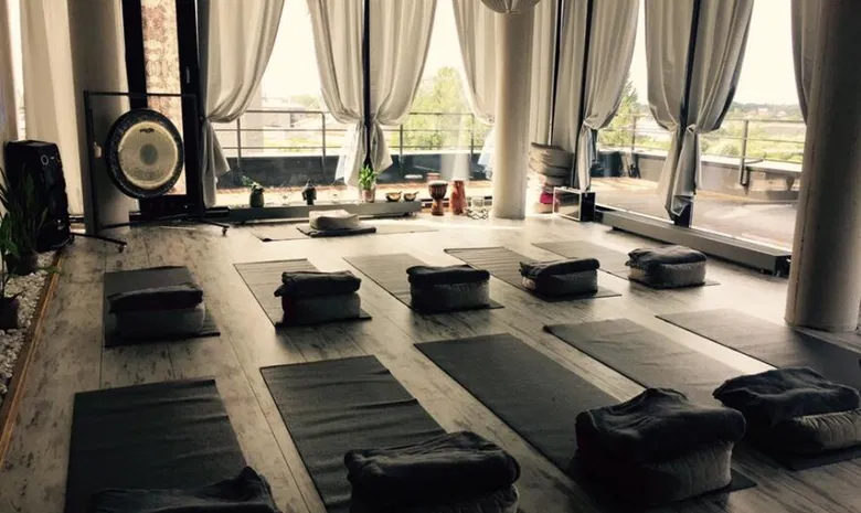  Meditacijos ir tantros namai „Mahamudra“