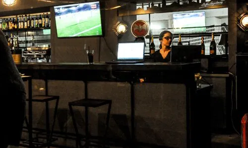 Trikampis pub & bowling