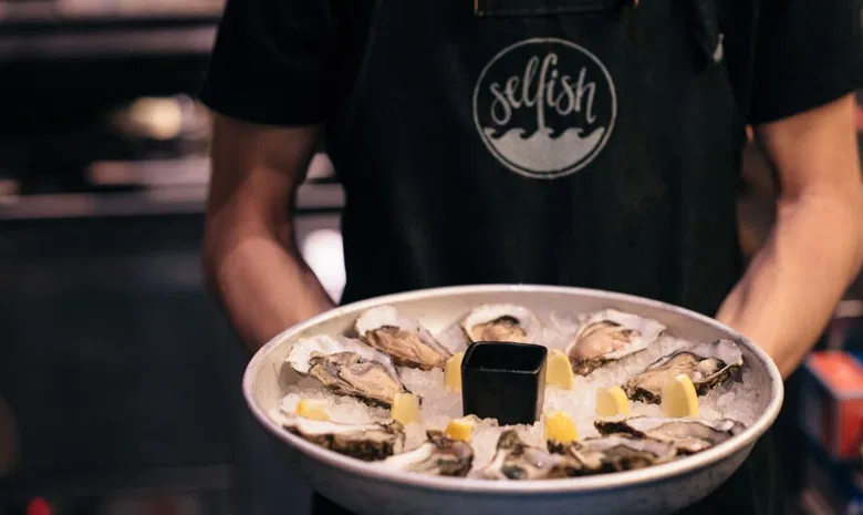 Bistro Selfish