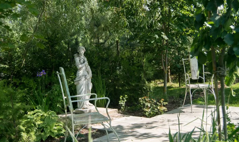 Akmenėlių Dvaras