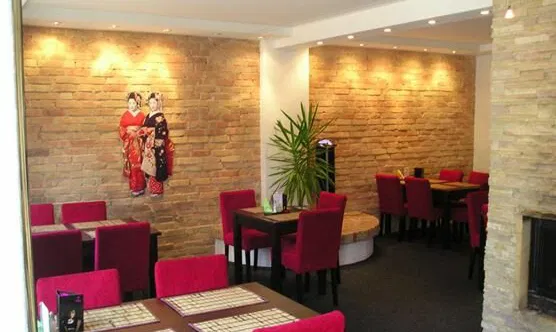 Tsunami sushi