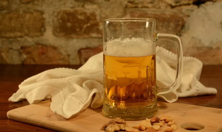  Balti drambliai