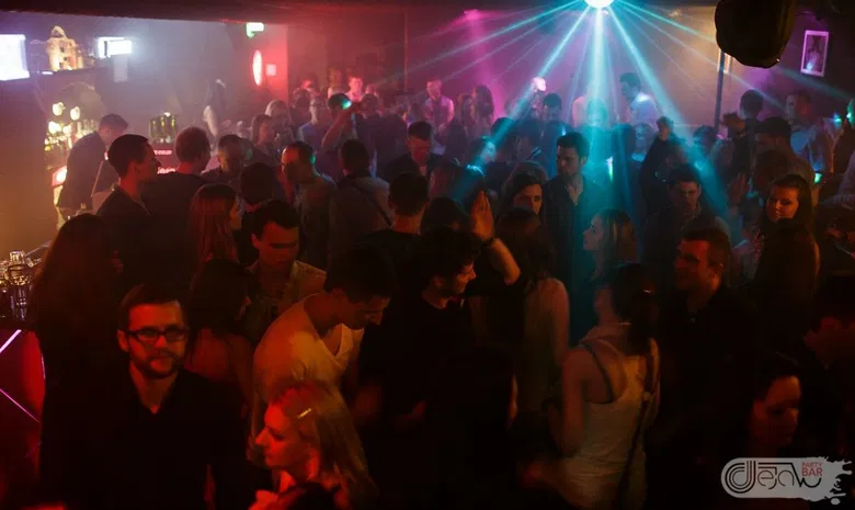 Dejavu Party Bar