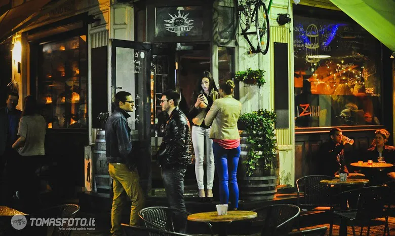 YZYbar