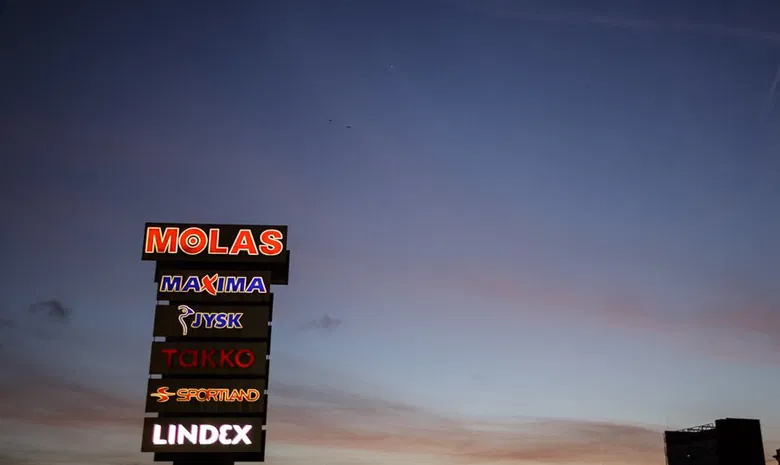 MOLAS - Prekybos ir pramogų centras