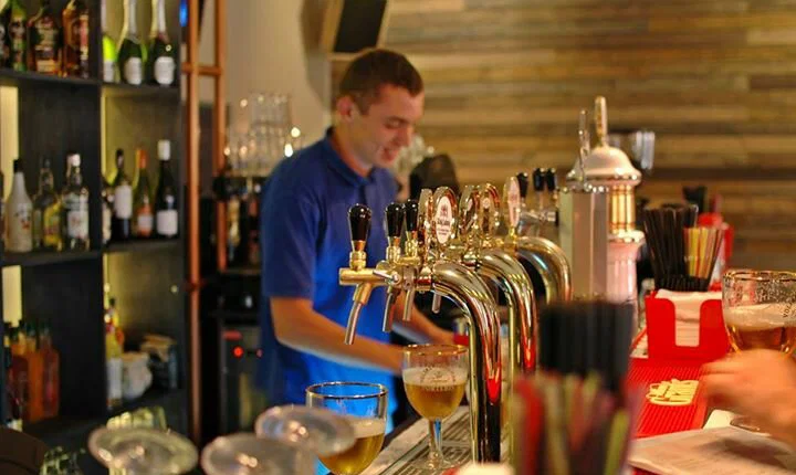 Life bar - restaurant