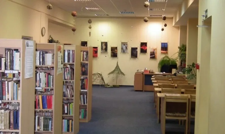 Smėlynės biblioteka