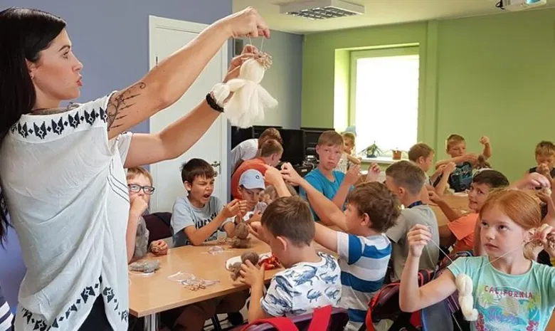 Vaikų literatūros skyrius "Žalioji pelėda"