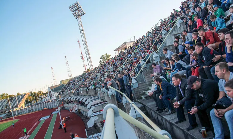 S.Dariaus ir S.Girėno stadionas - sporto centras