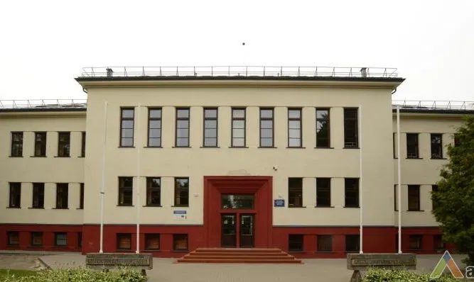 Palangos Vlado Jurgučio pagrindinė mokykla