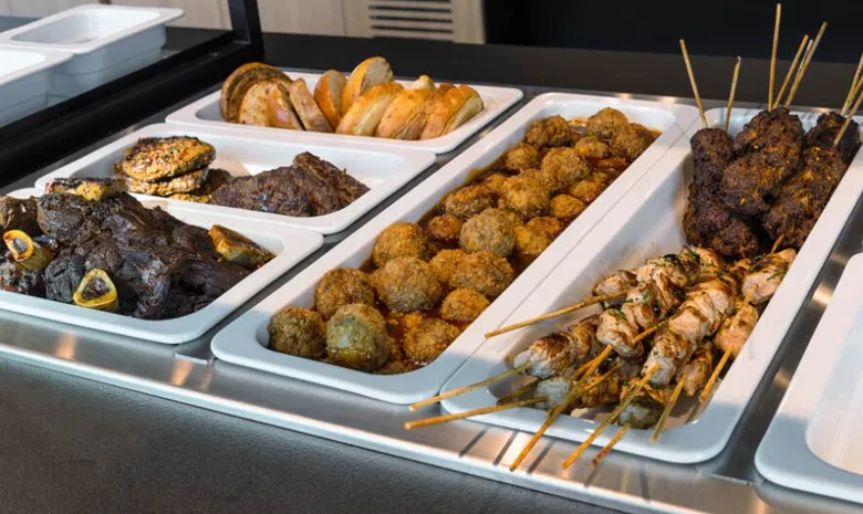 "Fresh buffet Medžiotojų užeiga"