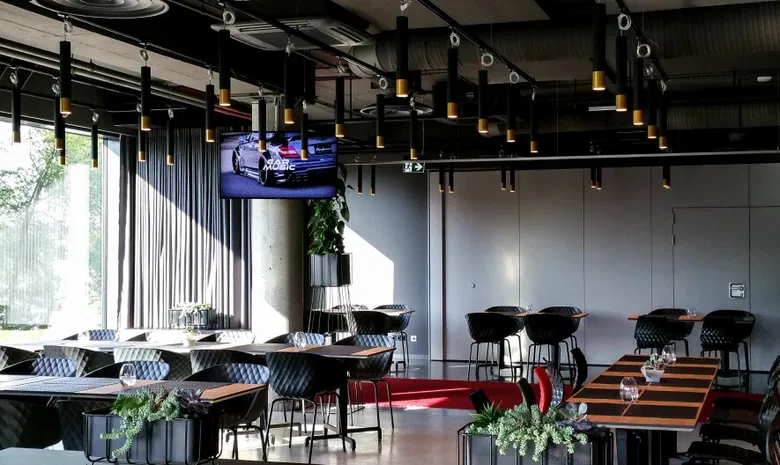 "Fresh buffet Medžiotojų užeiga"