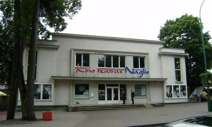 Kino teatras "Naglis"