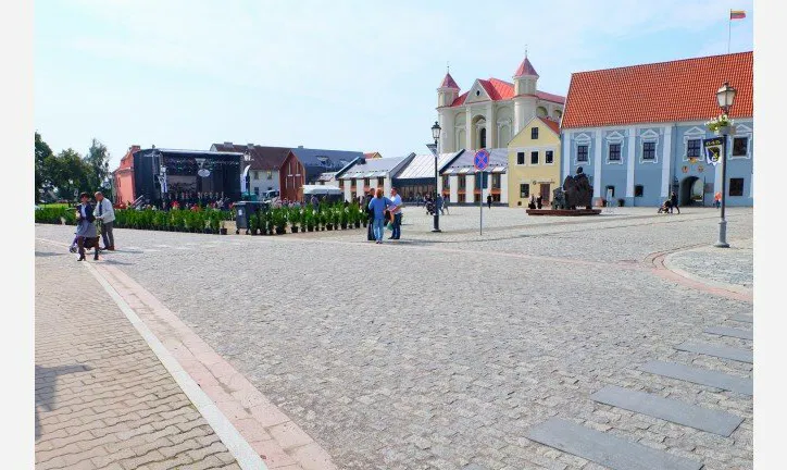 Senosios Rinkos aikštė