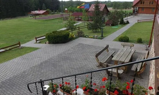 Viktorijos ir Antano Bielinių sodyba