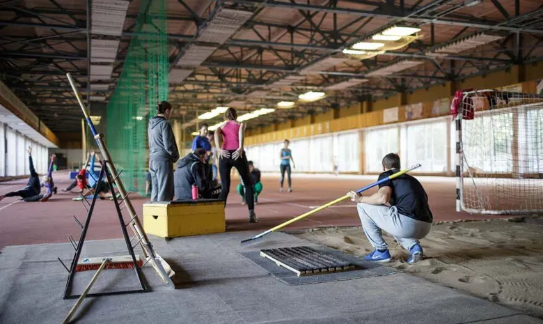 LSU Lengvosios atletikos maniežas