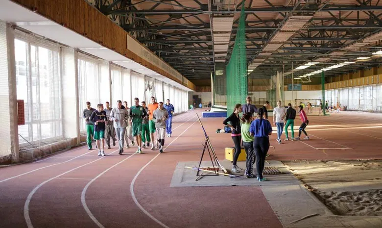 LSU Lengvosios atletikos maniežas