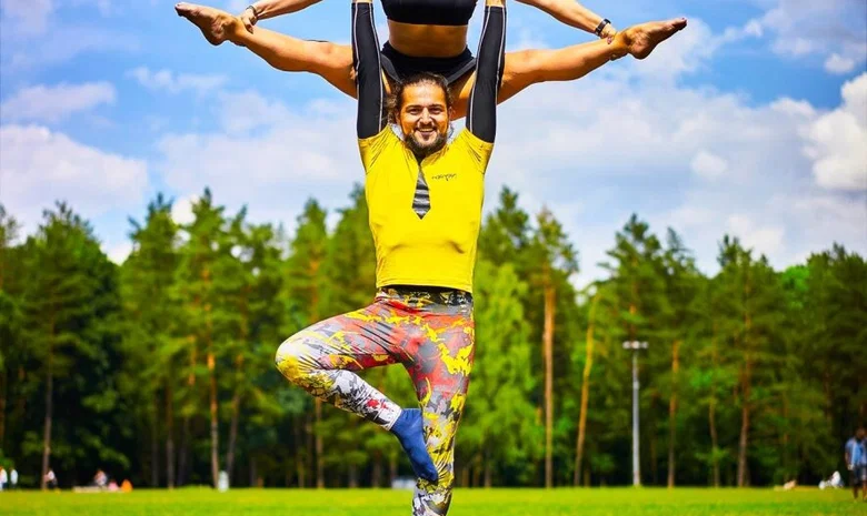 AcroYoga in a Tie