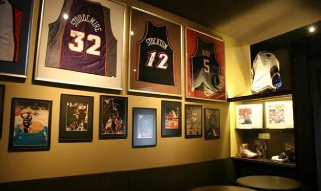 Sporto baras „Stars and Legends“