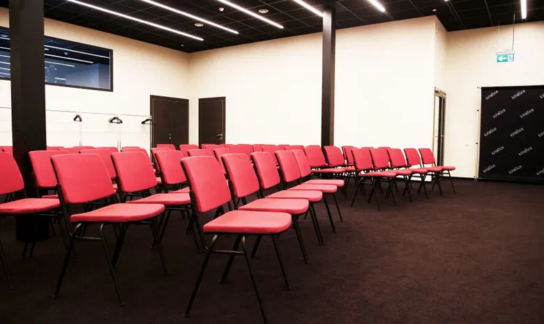 CASCADA KONFERENCIJŲ SALĖ