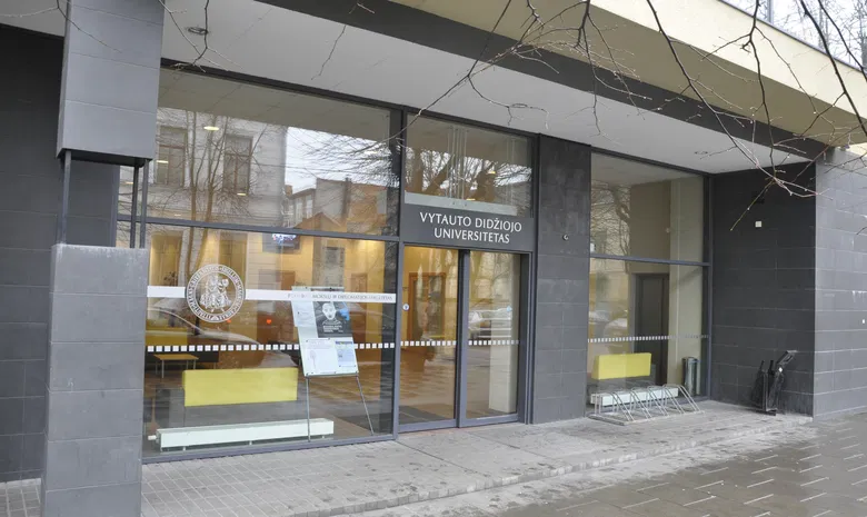 VDU Politikos mokslų ir diplomatijos fakultetas