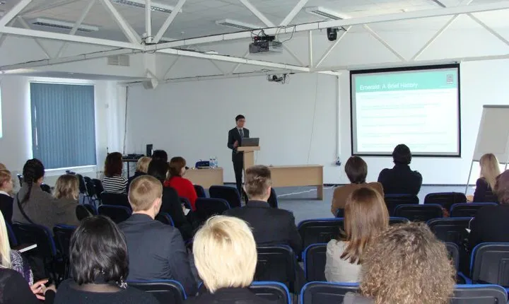Šiaulių universiteto bibliotekos konferencijų salė