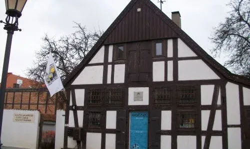 Klaipėdos lėlių teatro edukacinis centras