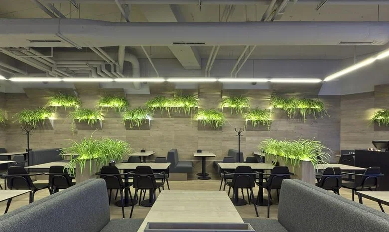 2BISTRO + GRILL