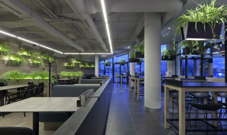2BISTRO + GRILL