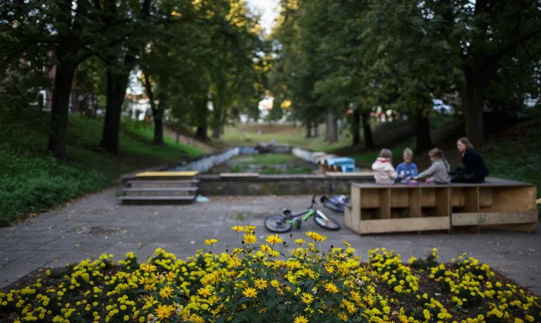 Kauko laiptų baseinas