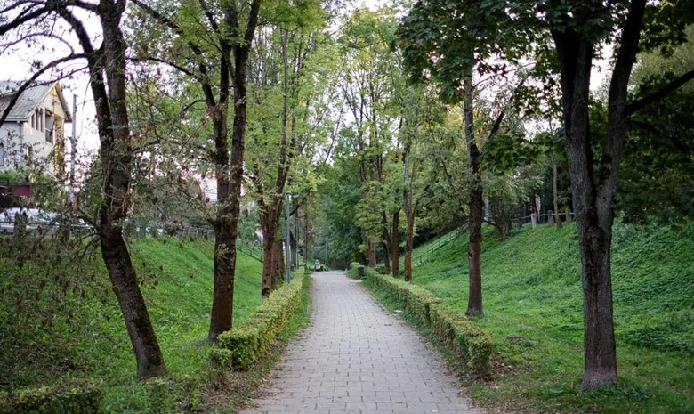 Kauko laiptų baseinas