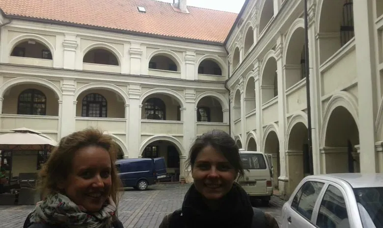 Nacionalinės bibliotekos kiemelis